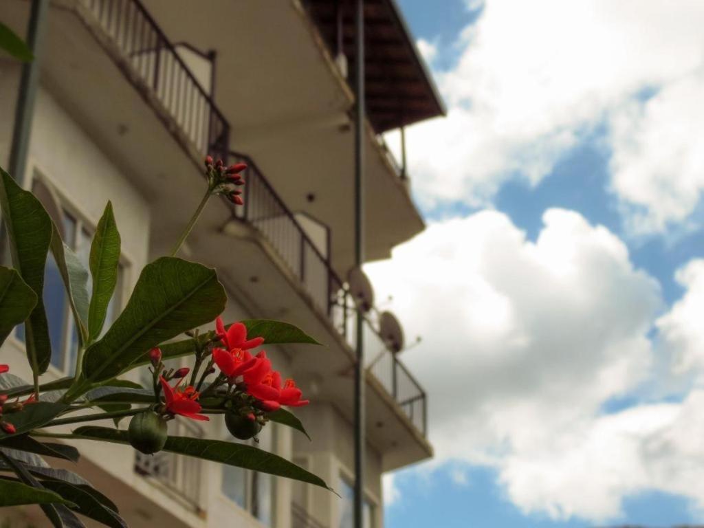 Thuruliya Hotel Рамбода Экстерьер фото